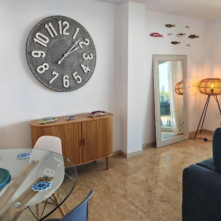 Beachfront Townhouse Estepona Bagian luar foto