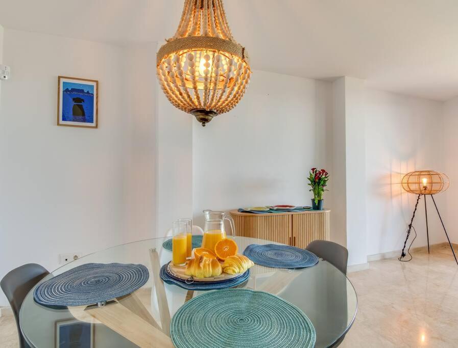 Beachfront Townhouse Estepona Bagian luar foto